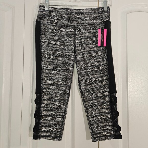 MATERIAL GIRL ACTIVE Women's Medium Black/GRAY Workout Leggings Small NWT - Picture 1 of 6